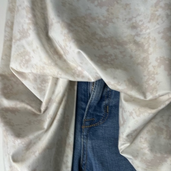 FABLETICS Nwot- Razor Back Tank! - Picture 5 of 11